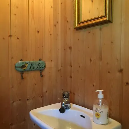 Farm stay Kvaale Gard