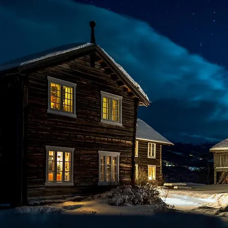 Kvaale Gard Bauernhof Lom