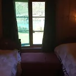 Lantgård Kvaale Gard *