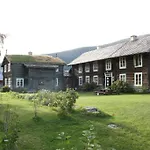 Kvaale Gard Lom