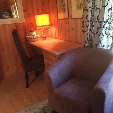 Çiftlik konaklama Kvaale Gard Lom