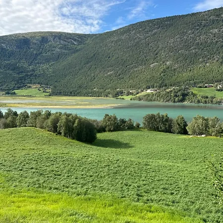 Kvaale Gard Lom