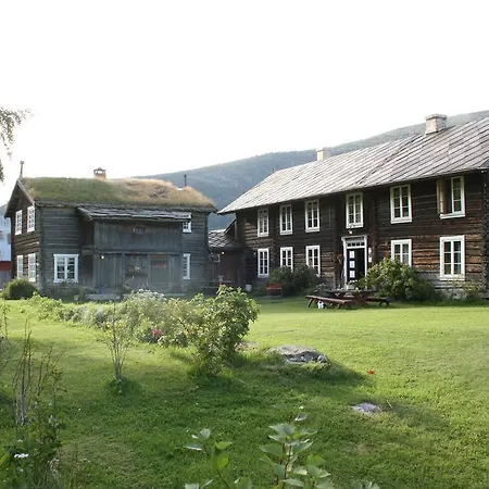 Kvaale Gard Lom